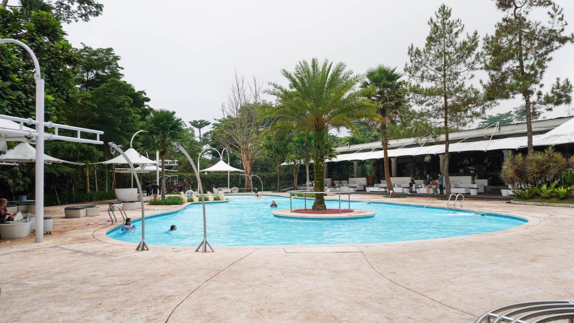 The Hill Resort Sibolangit Kültér fotó